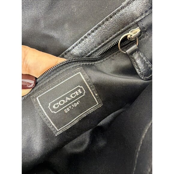 Authentic COACH Signature C Logo Shoulder Bag & Matching Wallet Set – Black Shim - Picture 10 of 16